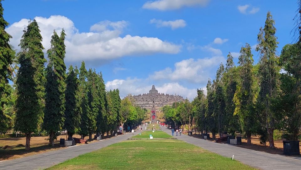Setumbu Sunrise Borobudur, and Prambanan, With Lunch Option - Important Information for Booking