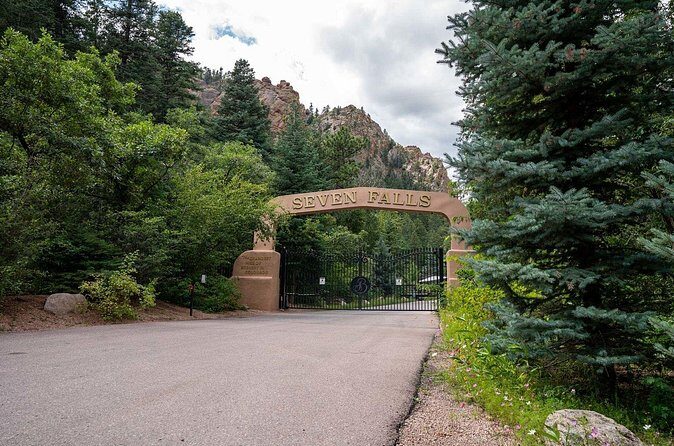 Seven Falls and Garden of the Gods - Why This Tour Works Well