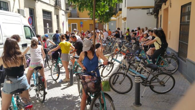 Seville: 1-Day Bike Rental - Booking Information