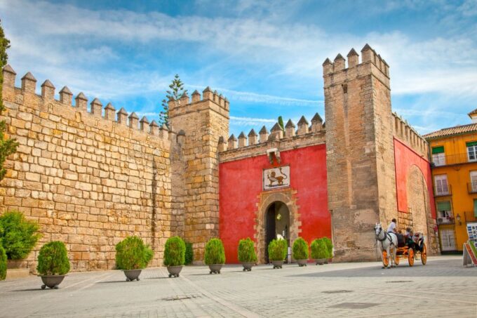Seville: Alcázar Guided Palace Tour With Priority Access - Architectural Styles