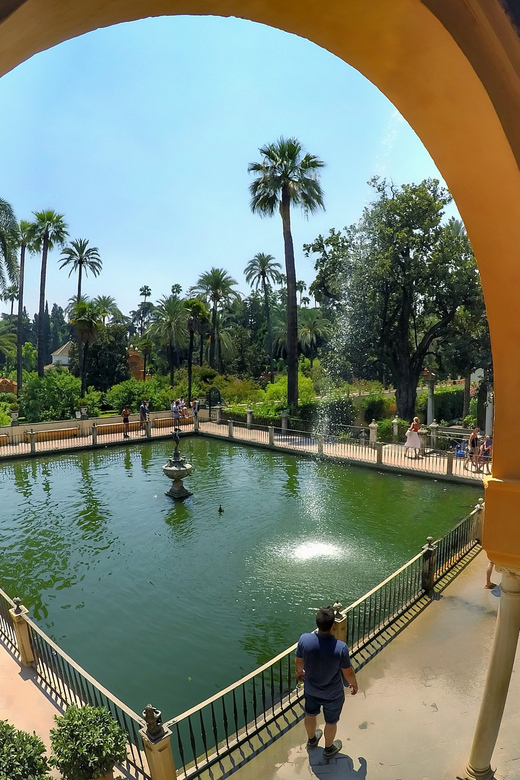 Seville: Alcazar Private Tour - Highlights and Features