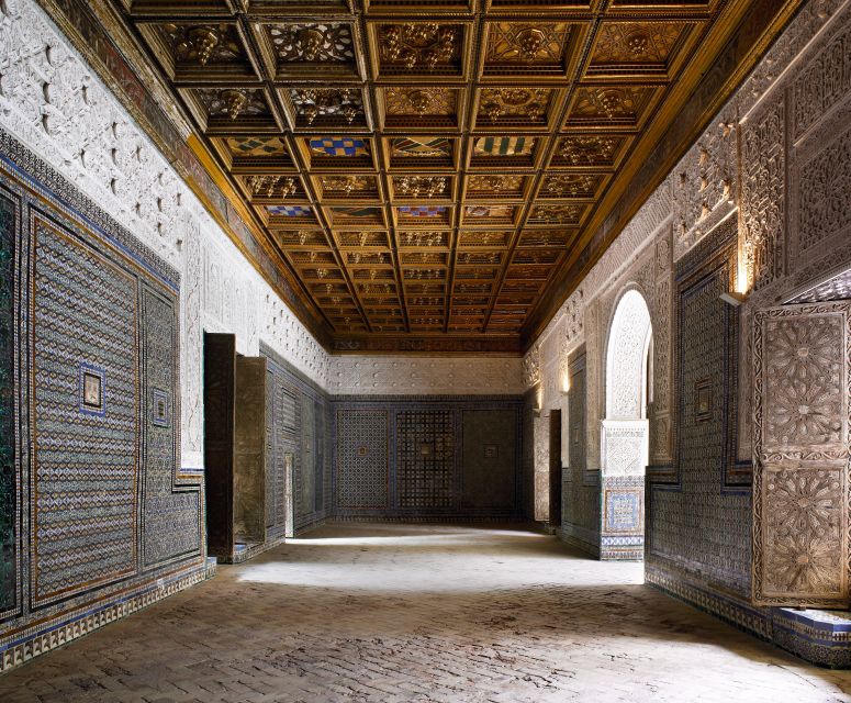 Seville: Casa De Pilatos Ground Floor Entry Ticket - Audio Guide and Languages