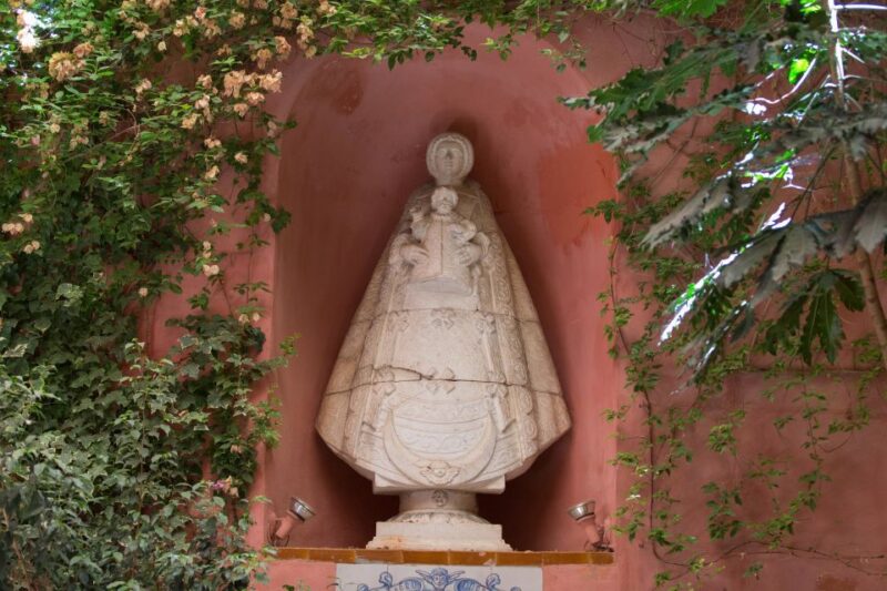 Seville: Casa De Salinas Ticket With Audioguide - Good To Know