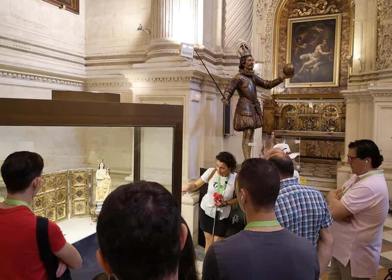Seville: Cathedral and Giralda Small Group Tour with Tickets - An Overview of the Experience