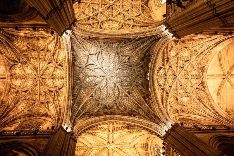 Seville: Cathedral and Giralda Small Group Tour with Tickets - What Other Travelers Say