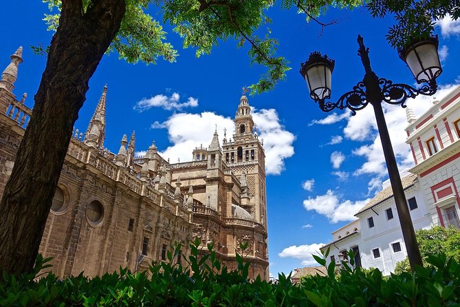 Seville Cathedral and Giralda Tower Guided Tour - Christopher Columbuss Tomb