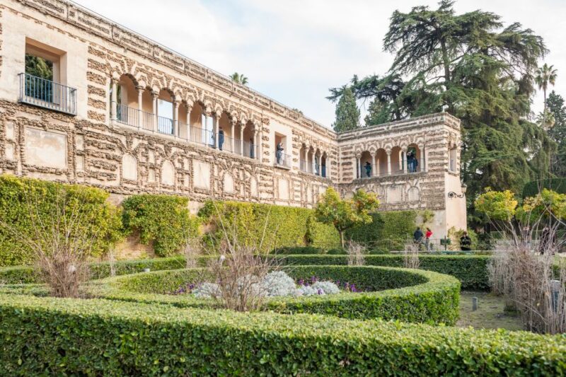 Seville: Cathedral, Giralda & Alcazar Entry With Guided Tour - Highlights of the Tour