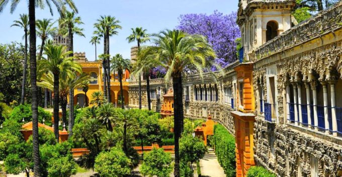 Seville: Cathedral, Giralda, and Royal Alcázar Guided Tour - Frequently Asked Questions