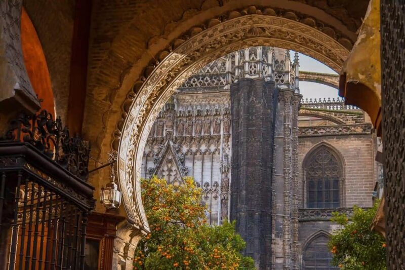 Seville Cathedral & Giralda Guided Tour: Skip-the-Line Entry - Practicalities and Value