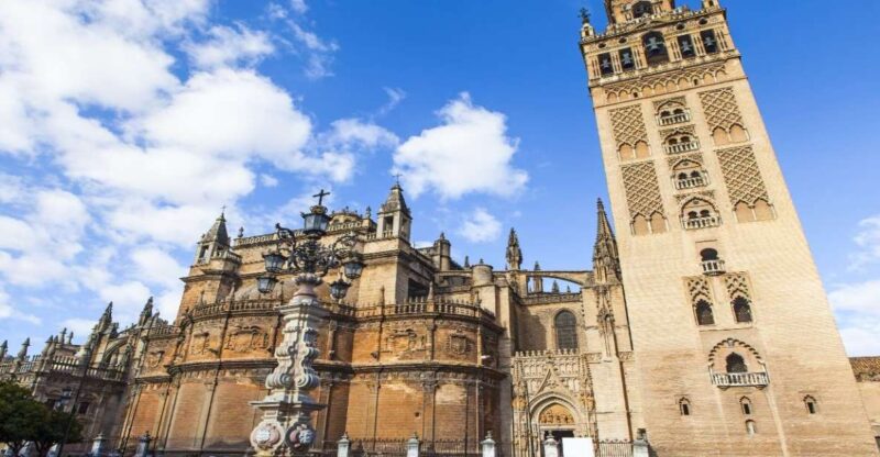 Seville: Cathedral & Giralda Guided Tour With Entry Tickets - Detailed Itinerary