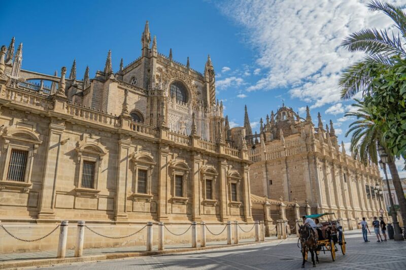 Seville: Cathedral & Giralda Guided Tour with Tickets - Key Points