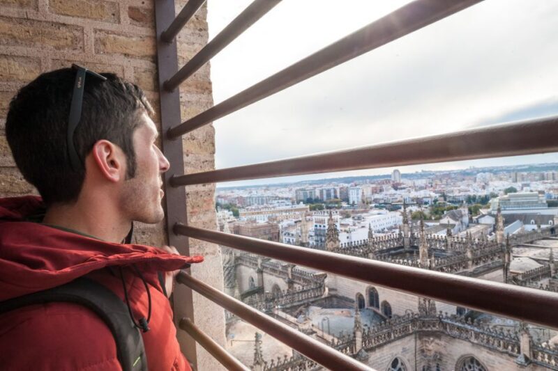 Seville: Cathedral Guided Tour with Optional Alcázar - Key Points