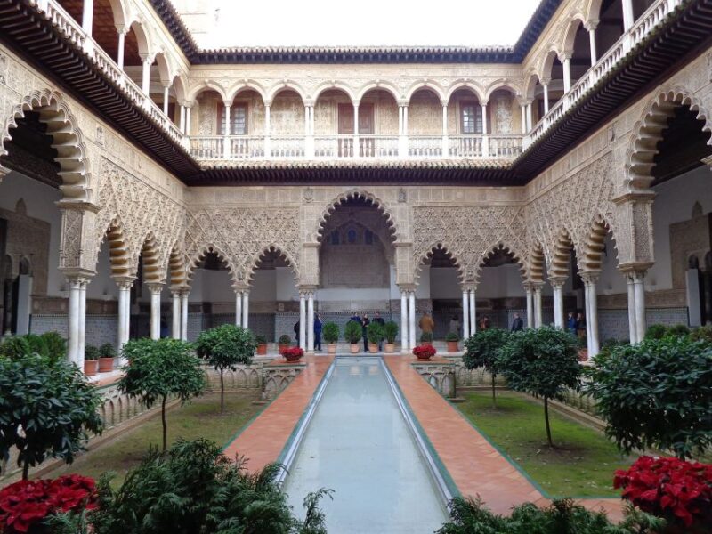 Seville: Cathedral & Real Alcazar Private Tour With Tickets - Key Features