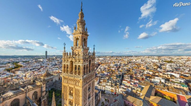 Seville: Cathedral & Real Alcazar Private Tour With Tickets - Highlights of the Tour