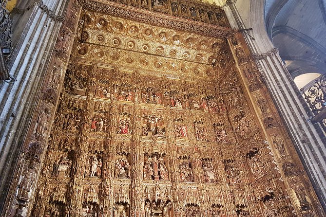 Seville Cathedral Tour Including Tickets and Skip the Line Entry - Tomb of Christopher Columbus