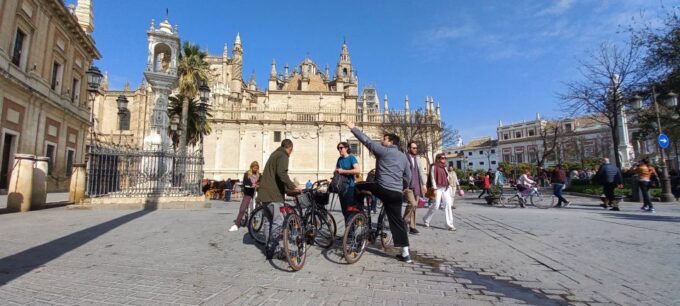 Seville: City Highlights Bike Tour - Customer Feedback Highlights