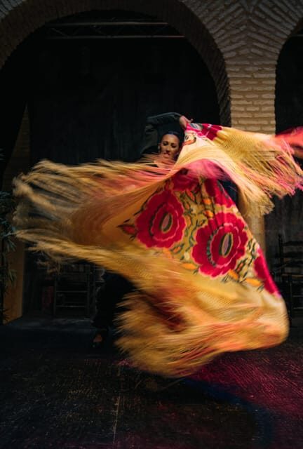 Seville: Enjoy a class of approach to flamenco - What Is This Flamenco Class About?