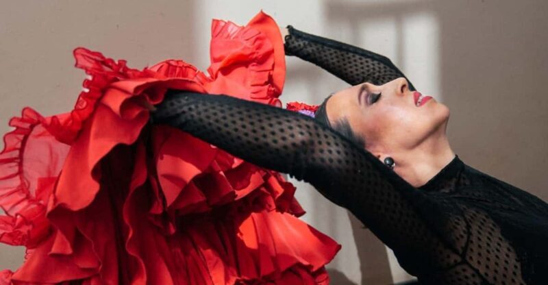 Seville: Enjoy a class of approach to flamenco - The Itinerary and Experience Breakdown