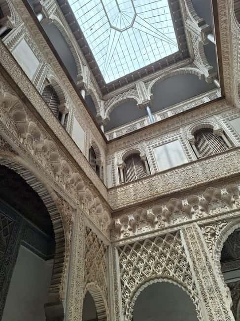 Seville: Guided visit to the Alcázar, Cathedral and Giralda - Final Thoughts: Who Should Take This Tour?