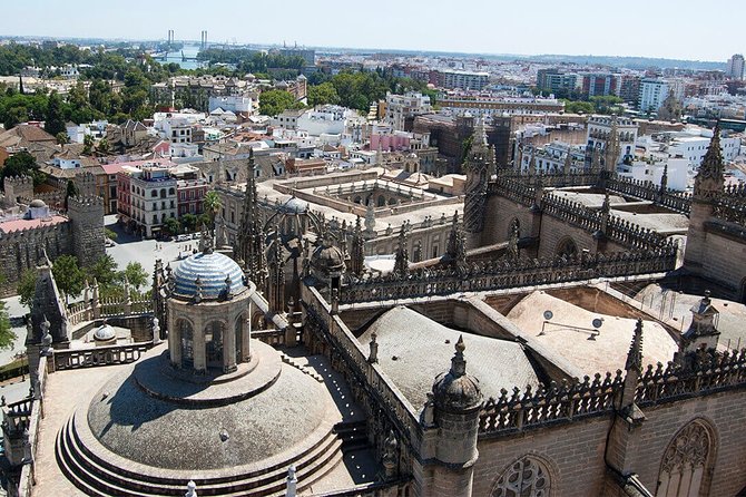 Seville Highlights Tour - Meeting and Pickup