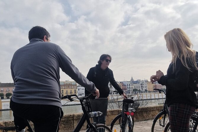 Seville In Season- City Highlight Tour - Exploring Seville by Bicycle
