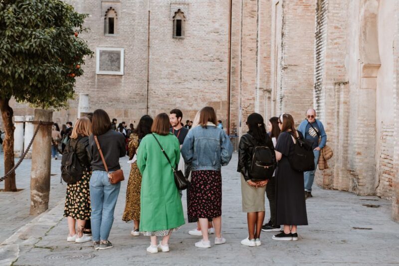 Seville Jewish Quarter walking tour: Santa Cruz District - The Optional Flamenco Show