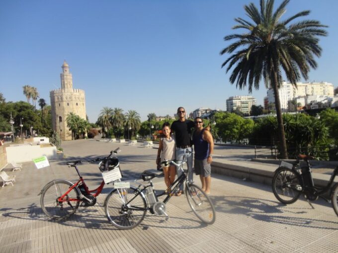 Seville: Landmarks Electric Bike Tour - Flexible and Personalized Tour