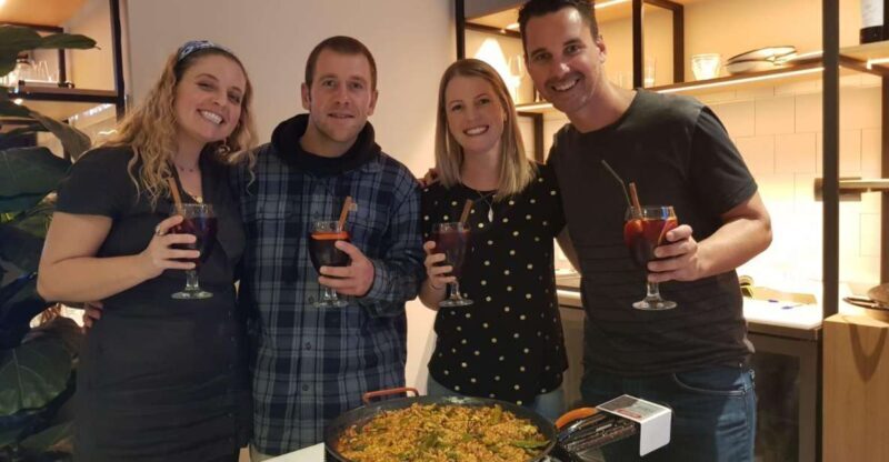 Seville: Paella and Sangria Experience - Setting the Scene: Meeting Point and Atmosphere