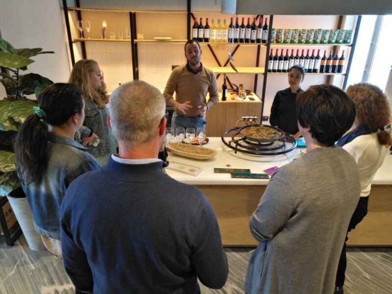 Seville: Paella Showcooking Experience - The Experience: What to Expect
