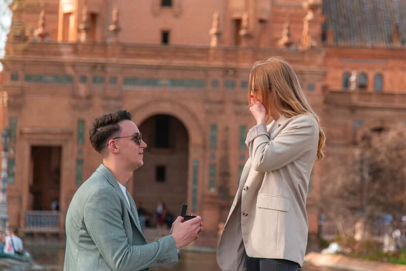 Seville: Photo session for a special moment. - What Reviewers Say