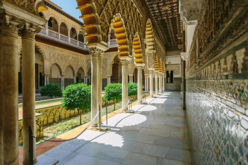 Seville: Priority Access Cathedral, Giralda & Alcázar Tour - Itinerary and Highlights