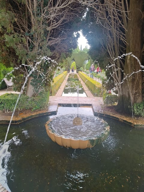 Seville: Private Day Trip to Granada With Alhambra Entry - Exploring the Alhambra