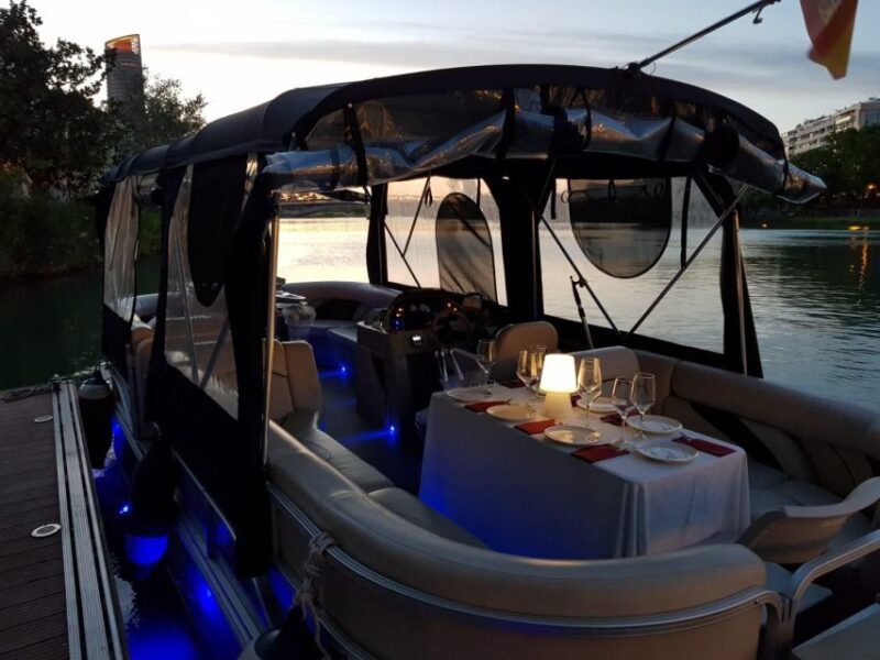 Seville: Private River Cruise Lunch or Dinner and Drinks - Scenic Views and Sights
