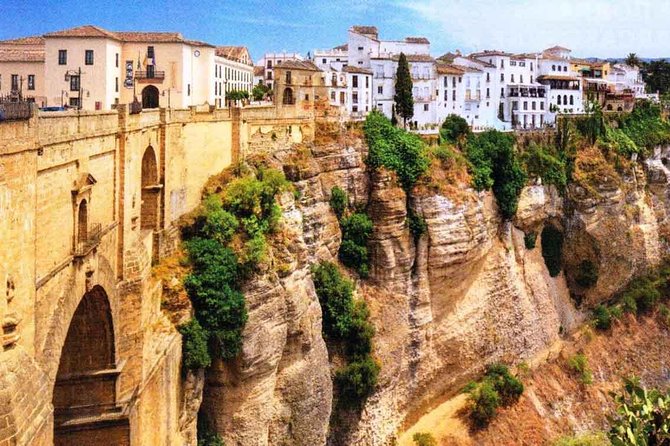 Seville Private Transfer to Granada With a Visit to Ronda - Accessibility Options Available