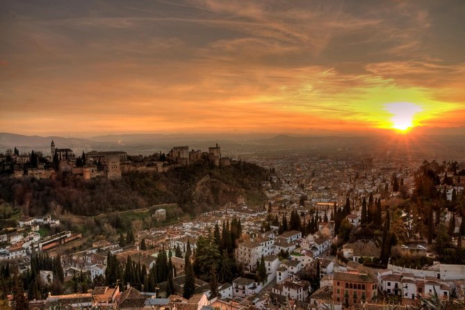 Seville Private Transfer to Granada With a Visit to Ronda - Customization and Personal Preferences