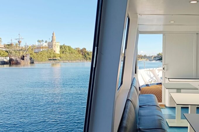 Seville: Restaurant Boat Ride on the Guadalquivir River With Lunch/Dinner - Frequently Asked Questions