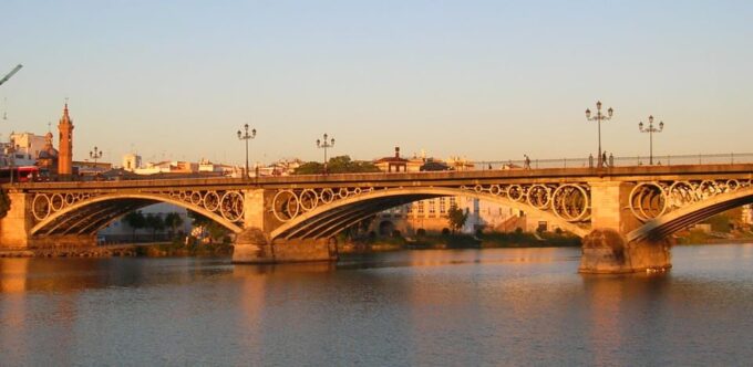 Seville: Tasting Tour With Market Visit and Tapas Lunch - Breakfast and Churro Tasting