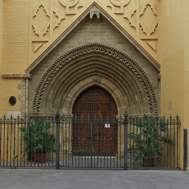 Seville: Tiny-Group Triana Iconic Neighborhood Walking Tour - Frequently Asked Questions