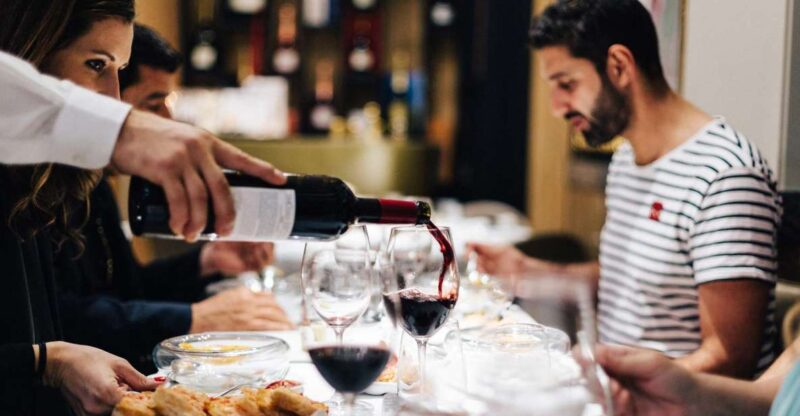 Seville: Wine and Gourmet Tapas Tour - Detailed Itinerary