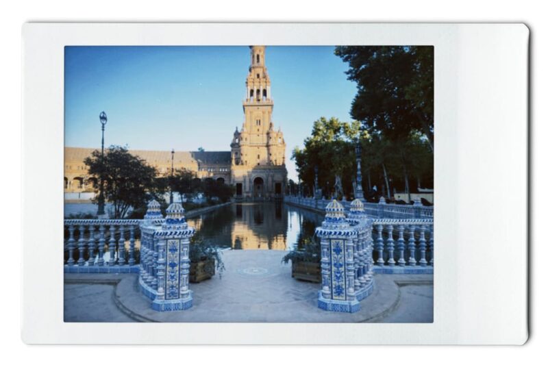 Seville:Polaroid Instant Photo Session + Walk - Photography Details