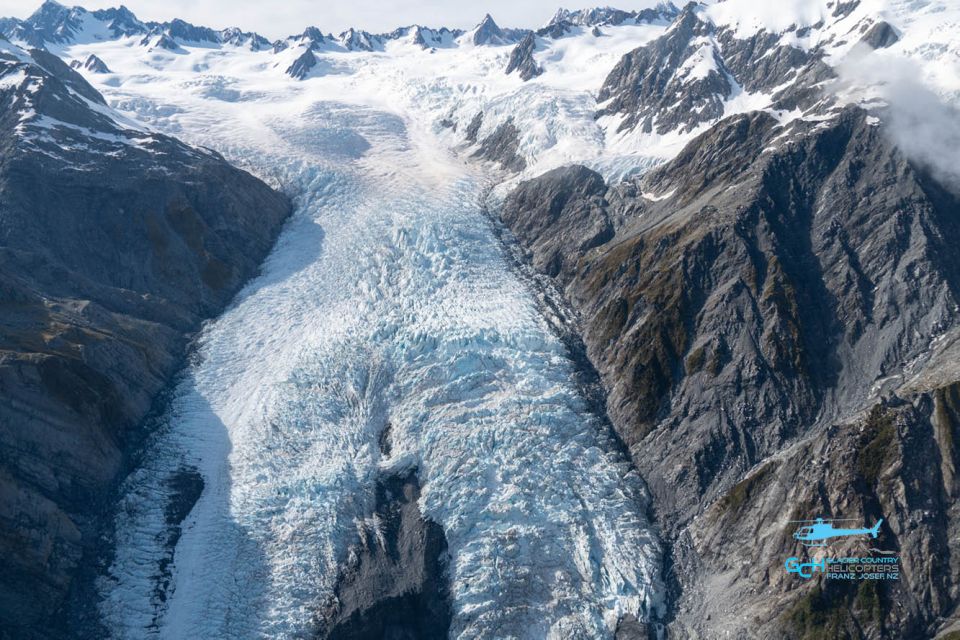 Shackleton Glacier Whiskey Endurance Flight - 50mins - Accessibility Information