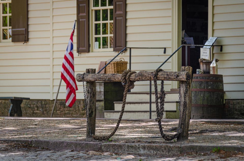 Shadows of the Past: Tracing Slavery's Legacy - Guided Tour of Colonial Williamsburg