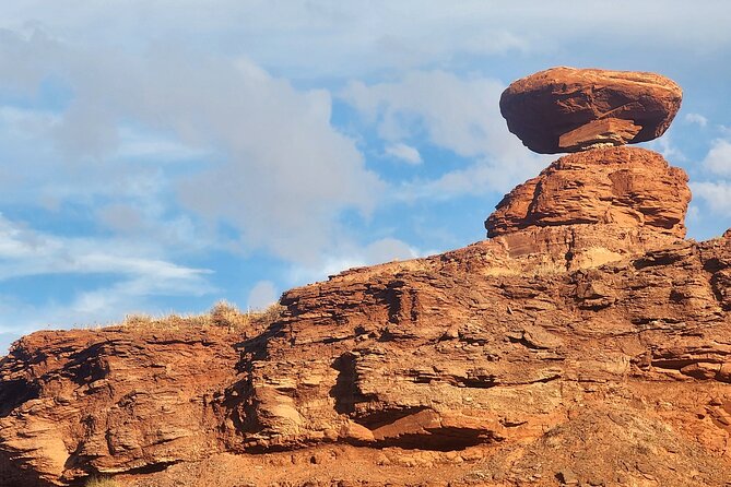 Shaka Guide: Road to Monument Valley in Arizona - User Experience and Recommendations