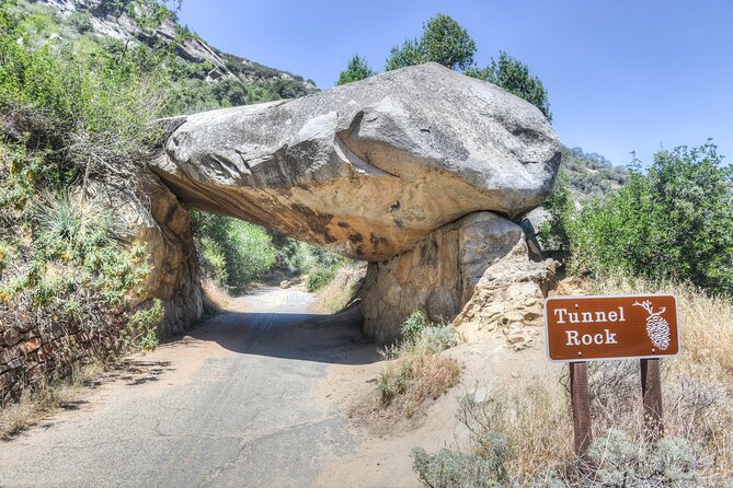 Shaka Guide: Sequoia National Park Audio Tour Guide - Customizable Experience