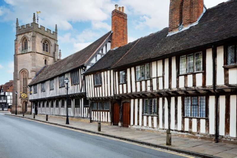 Shakespeares Schoolroom and Guildhall Entrance Tickets - Immersive Educational Experiences