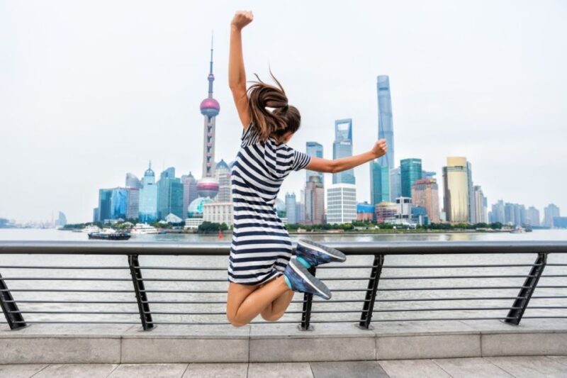 Shanghai: 2-Hour Family Walking Tour - Available Languages