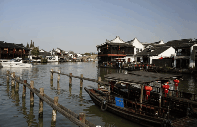 Shanghai 2days Tour From Beijing by Bullet Train - Zhujiajiao Water Town