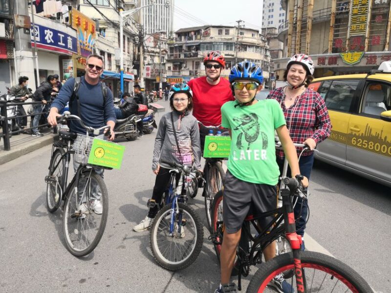 Shanghai: Full Day Classic Bike Tour With an Authentic Lunch - Savor Authentic Local Lunch