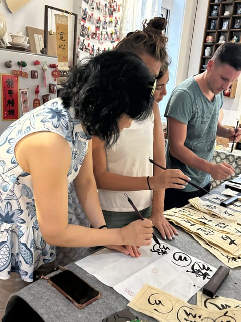 Shanghai: Jinhuishui and Calligraphy Art Class - Participant Guidelines