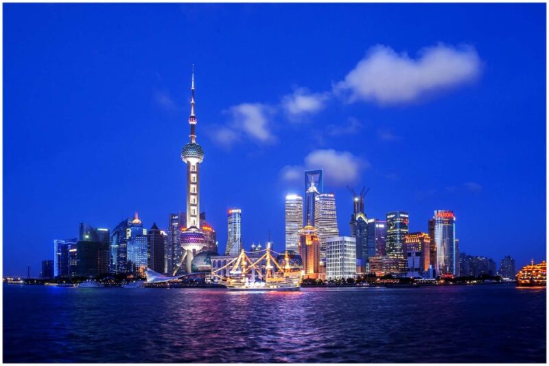 Shanghai: Night River Cruise Tour With Xinjiang Style Dining - Experience Highlights